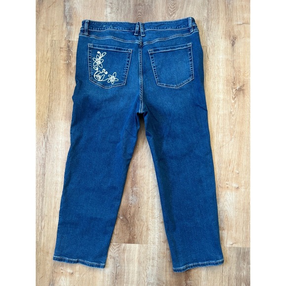Lane Bryant Floral Embroidered Straight Leg Jean Denim Size 20S 36x27 High Waist - Picture 3 of 7
